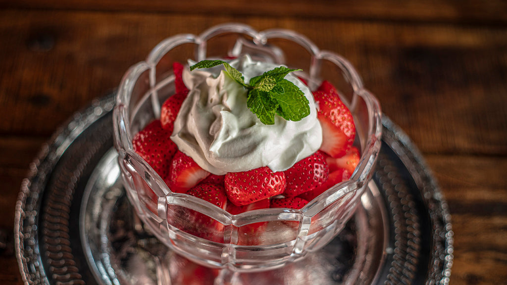 Bourbon Vanilla Strawberries Cream